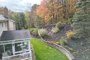 3893 Ashland Ct, Hampton, PA 15101 - Photo 4