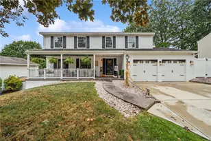 116 Colonial Dr, Leet Township, PA 15143 - Photo 1