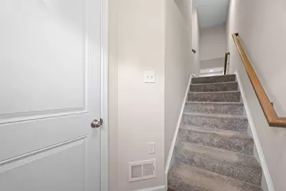 4009 Crown Dr, South Park, PA 15129 - Photo 2