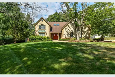 4267 Laurel Ridge Dr, Hampton, PA 15101 - Photo 1