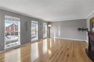 1507 Michael Dr, Pittsburgh, PA 15227 - Photo 2