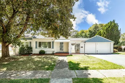 554 Beatty St, Grove City Boro, PA 16127 - Photo 1