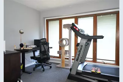 185 Peach Dr, Pittsburgh, PA 15236 - Photo 8