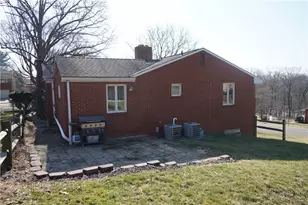 185 Peach Dr, Pittsburgh, PA 15236 - Photo 24