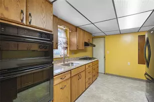 1201 Oakridge Rd, South Fayette, PA 15057 - Photo 12