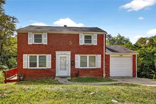 430 Parkridge Dr, Pittsburgh, PA 15235 - Photo 1