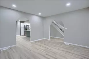 419 Maytide St, Pittsburgh, PA 15227 - Photo 16