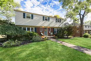 2401 Berkshire Dr, Pittsburgh, PA 15241 - Photo 36