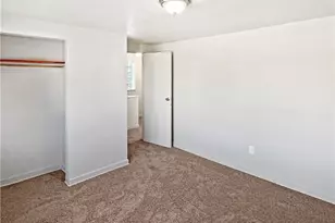 6444 Apple St, Lincoln Larimer, PA 15206 - Photo 12