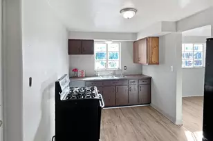 6444 Apple St, Lincoln Larimer, PA 15206 - Photo 8