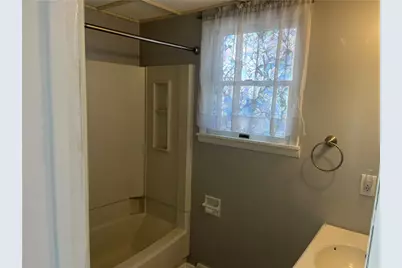 624 Sidney St, Greensburg, PA 15601 - Photo 20
