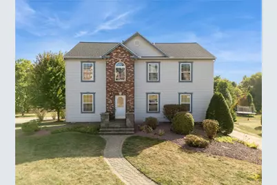 347 Chaucer Dr, Hempfield Township, PA 15672 - Photo 1