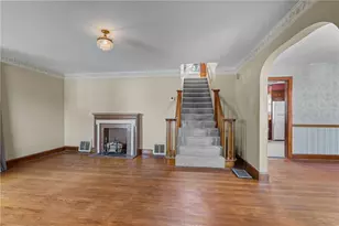 535 Oak St, Sharpsville, PA 16150 - Photo 2