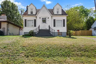 535 Oak St, Sharpsville, PA 16150 - Photo 1