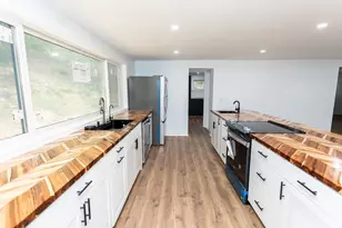 114 Locust St, South Union Township, PA 15445 - Photo 18