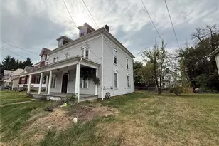 233 W Brady St, Butler, PA 16001 - Photo 2