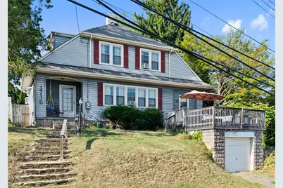 1715 Pleasant Ave, West Mifflin, PA 15122 - Photo 1