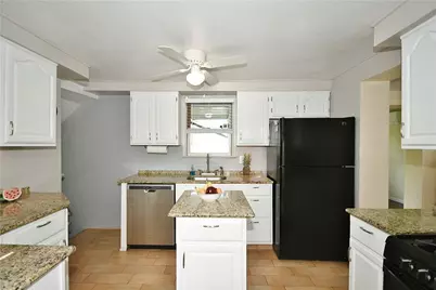 4374 Homestead Duquesne Road, Munhall, PA 15120 - Photo 10