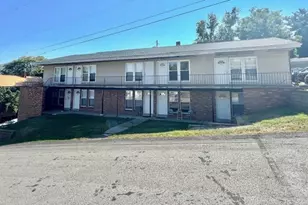 612 Union St, California, PA 15419 - Photo 1