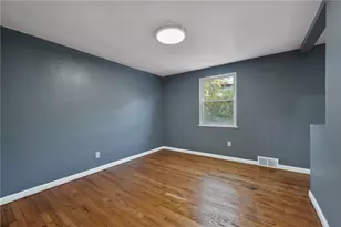 1726 Nash Ave, Pittsburgh, PA 15235 - Photo 8