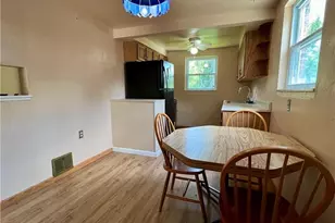 3329 Recker Dr, Pittsburgh, PA 15227 - Photo 8