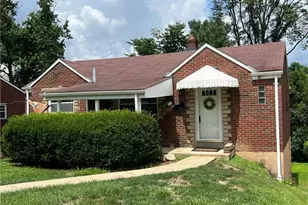 3329 Recker Dr, Pittsburgh, PA 15227 - Photo 1