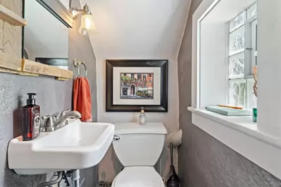 2945 Perrysville Ave, Observatory Hill, PA 15214 - Photo 20