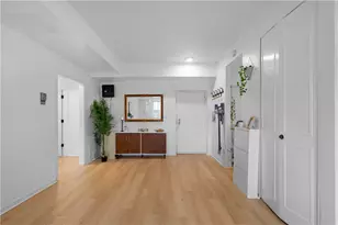 5825 Fifth Ave, Pittsburgh, PA 15232 - Photo 8