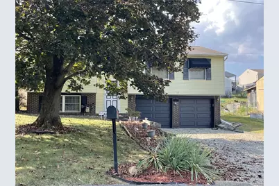 692 Cedardale Dr, North Huntingdon, PA 15642 - Photo 1