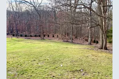 2549 W Hardies Rd, Hampton, PA 15044 - Photo 28