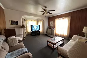 201 Jefferson St, Rochester, PA 15074 - Photo 24