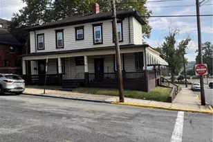 201 Jefferson St, Rochester, PA 15074 - Photo 1