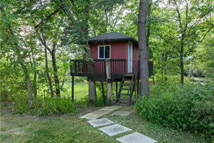 705 E Beau St, East Washington Boro, PA 15301 - Photo 12