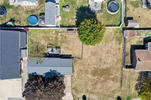 611 Alexander Ave, Monaca, PA 15061 - Photo 4