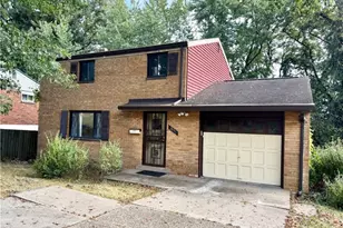 7895 Mark Dr, Pittsburgh, PA 15147 - Photo 1