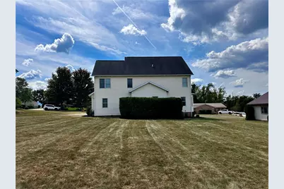 1019 Kimberly Dr, South Union Township, PA 15401 - Photo 8