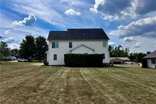 1019 Kimberly Dr, South Union Township, PA 15401 - Photo 8