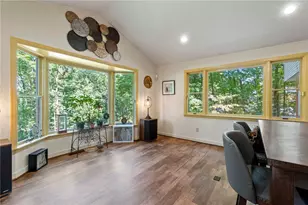 21 Oakglen Dr, Oakmont, PA 15139 - Photo 16