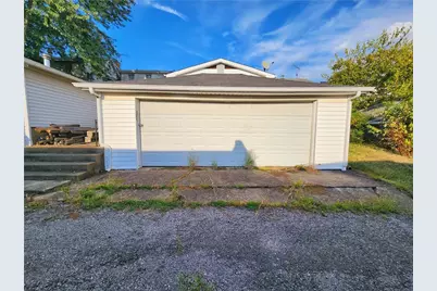 424 Pennsylvania Ave, Rochester, PA 15074 - Photo 6