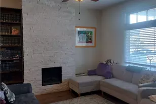 774 Melbourne, Pittsburgh, PA 15217 - Photo 2