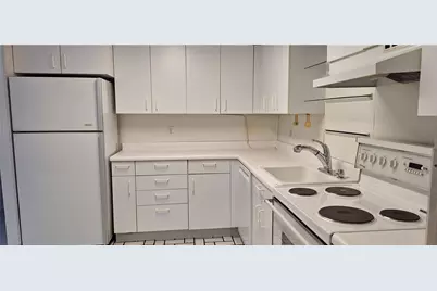 5841 Morrowfield Ave #209, Pittsburgh, PA 15217 - Photo 16