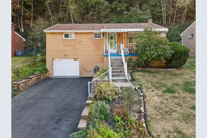 142 Donmor Dr, Ross Twp, PA 15237 - Photo 2