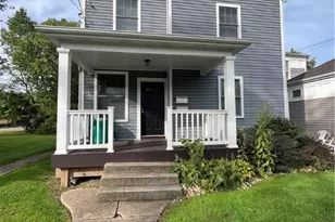 1105 Riverside Dr, Bridgewater, PA 15009 - Photo 1