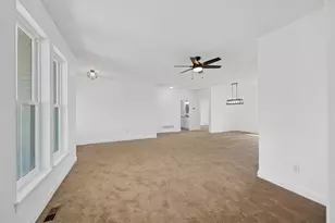 491 Shannon Dr, Mount Pleasant Township, PA 15666 - Photo 12