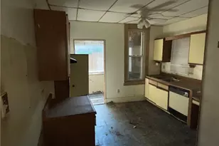 124 E 15th Ave, Homestead, PA 15120 - Photo 4