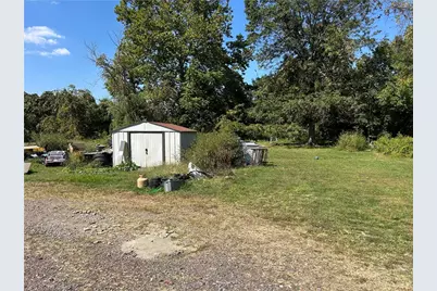 48,49,50 Lyons Ave, Fairchance, PA 15436 - Photo 22