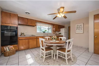 3195 Home Ave, Pittsburgh, PA 15234 - Photo 10