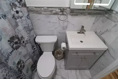 1677 Galeton Dr, Pittsburgh, PA 15147 - Photo 20