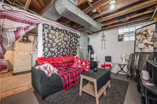 3850 Sunview Dr, Pittsburgh, PA 15227 - Photo 14