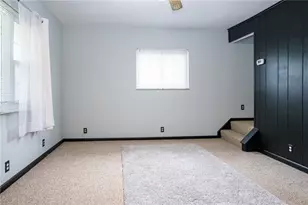 10 North St, Smith Township, PA 15004 - Photo 8